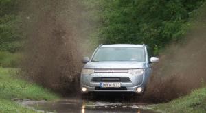 Mitsubisi Outlander PHEV, a tölthető hibridek királya